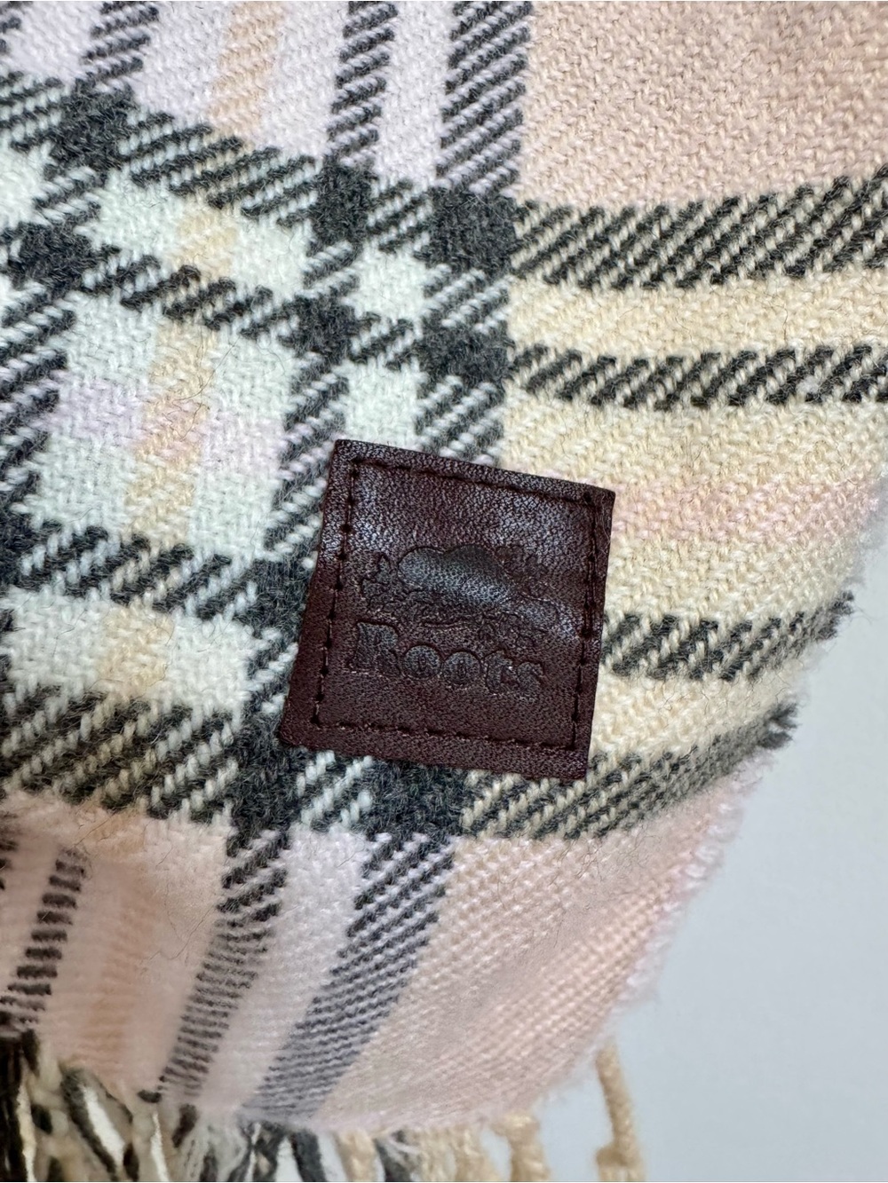 Roots Plaid Scarf - Picture 5 of 5